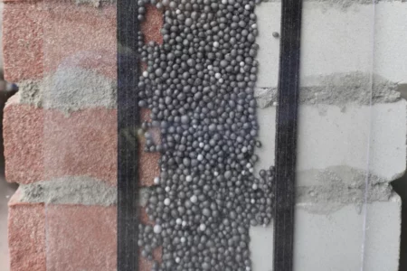 Spouwmuur geïsoleerd met EPS HR++ parels